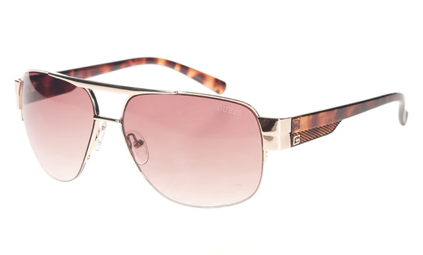 Image 9: Guess Unisex Sunglasses