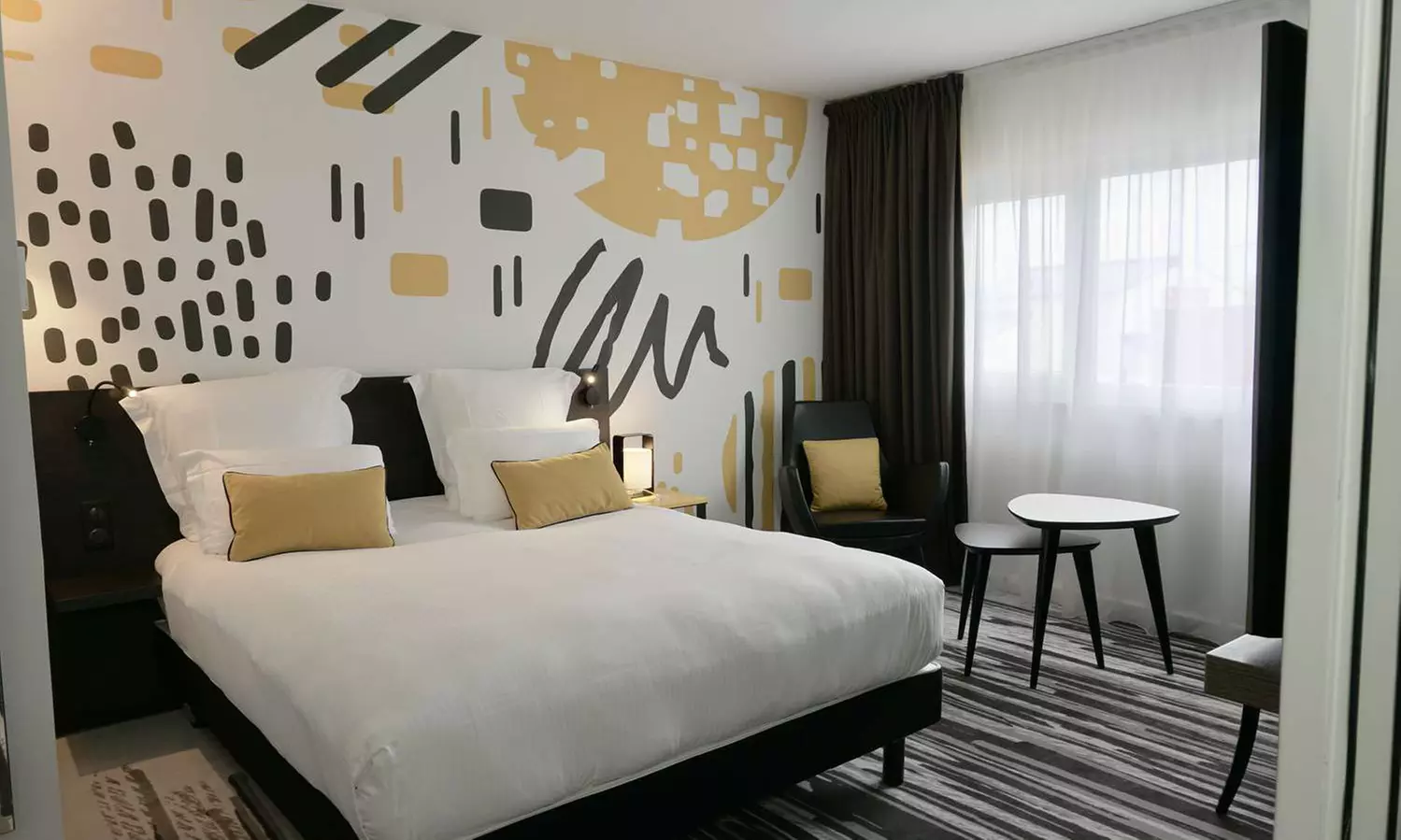 Proche Paris : chambre standard ou supérieure pour 2 ou 4, avec fitness et parking au Golden Tulip Roissy St Witz - Primary Image
