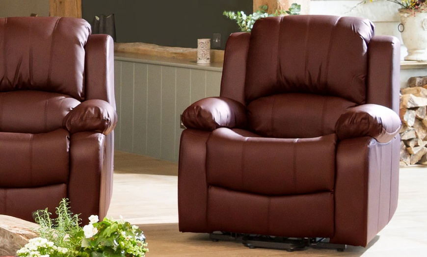 Image 4: Up to Three Reclining Sofa Sets 