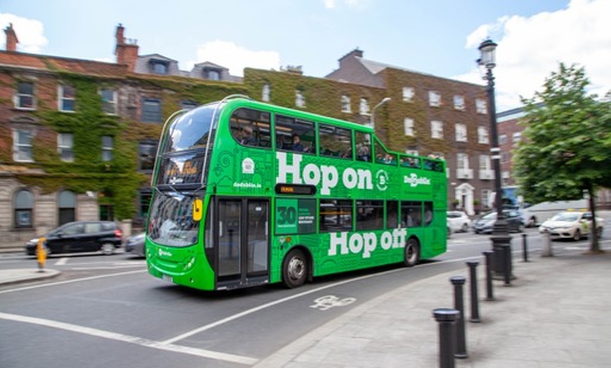 Image 4: 24 or 48 hour hop-on-hop-off tour at Do Dublin Tours