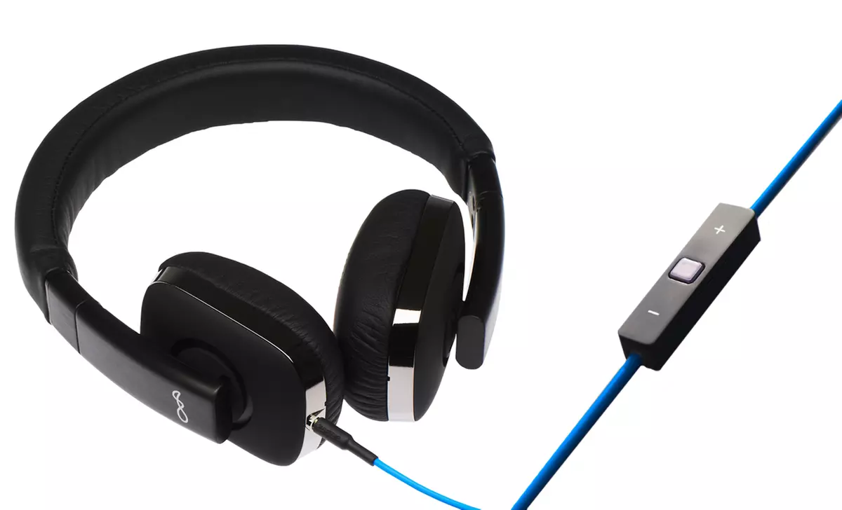 BlueAnt Embrace Stereo Headphones with Mic and Apple Remote. - Primary Image