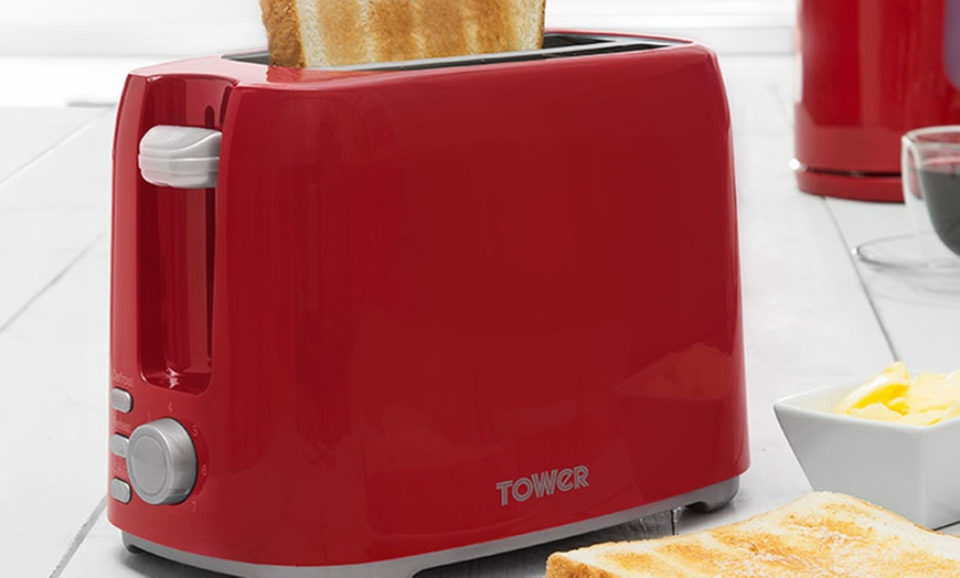 Image 23: Tower Toaster and Kettle Set