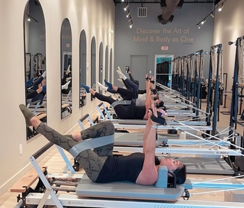 Five Pilates Group Reformer Classes - Art of Pilates Commack