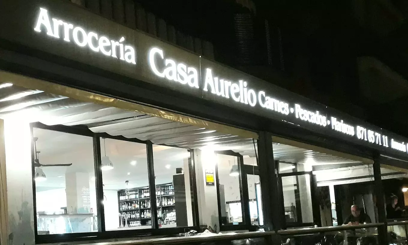 Menú de arroces o menú prémium para 2 o 4 personas en Casa Aurelio