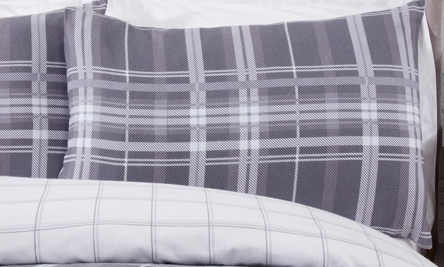 Image 18: Pieridae Brushed Cotton Duvet Set