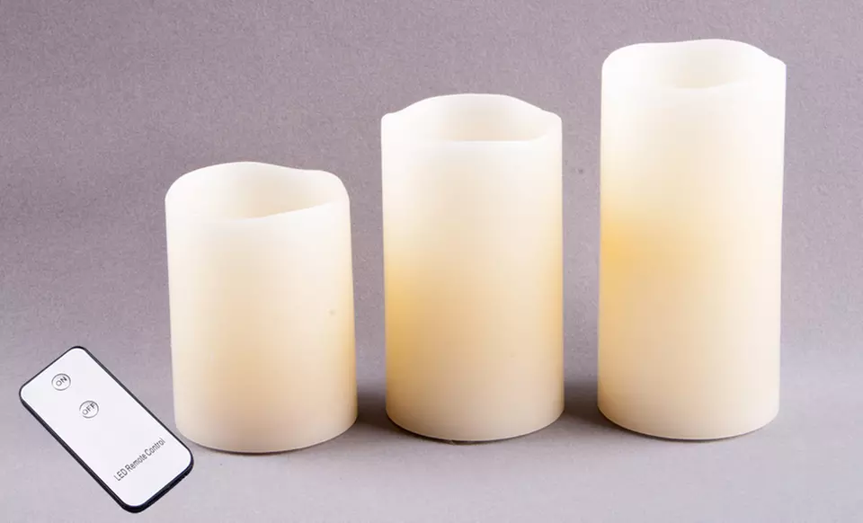 Remote-Controlled Flameless Candle Set. - Second Medium