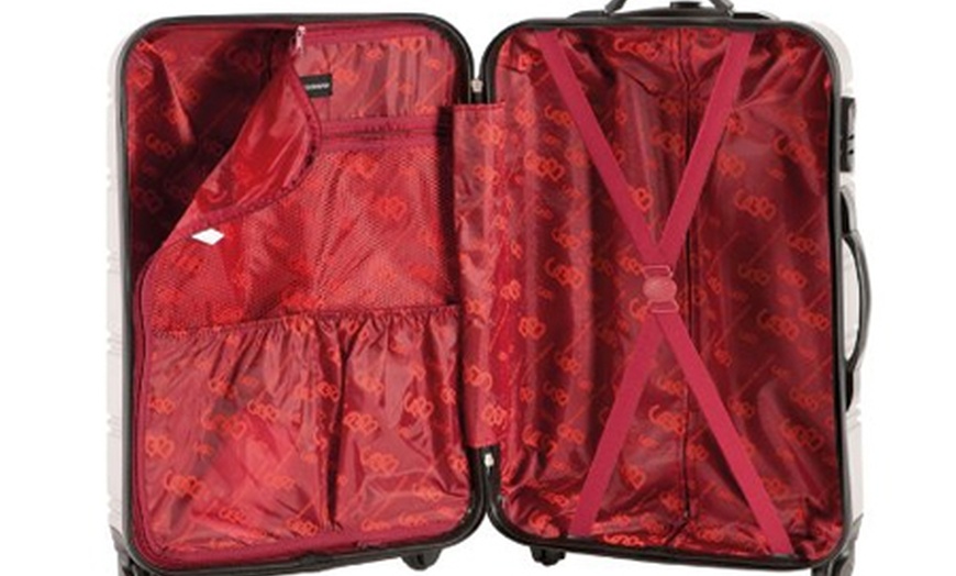 Image 2: Cabin Case and Vanity Case Set