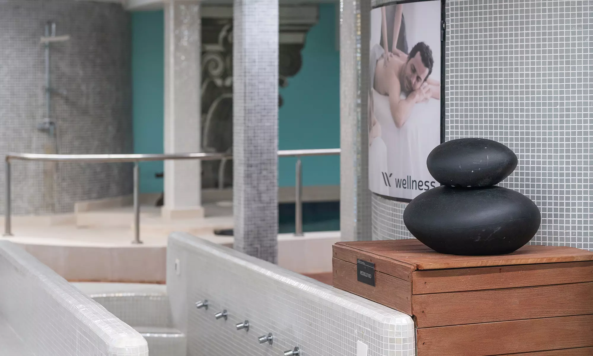 Acceso a spa de 90 minutos y opción a masaje, cena buffet y más para 2