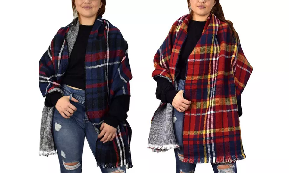 Women's Reversible Blanket Scarf - Primary Image
