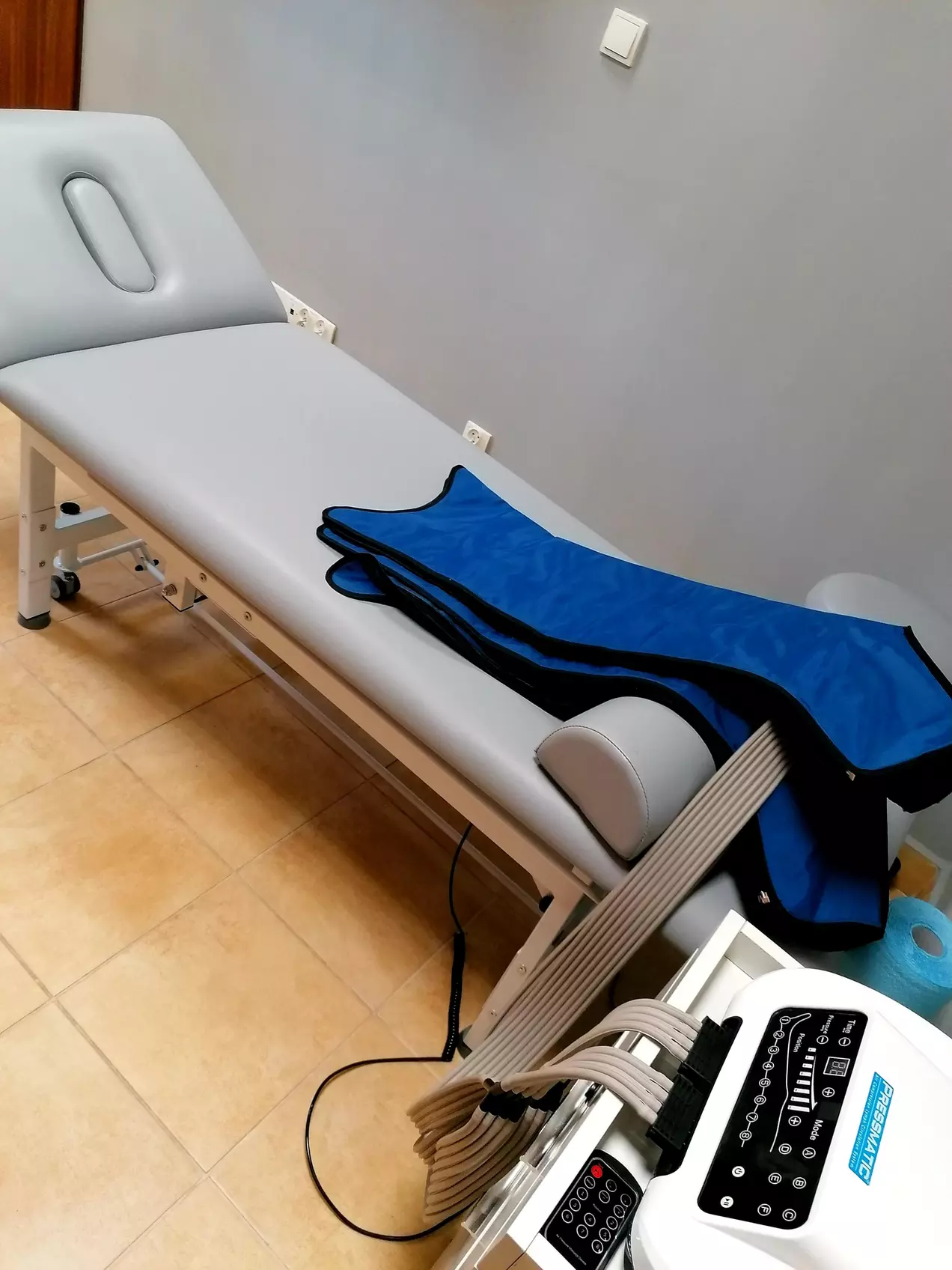 Do 90% zniżki na Komora hiperbaryczna w Gabinet Masażu i Tlenoterapii HP Punkt zdrowia