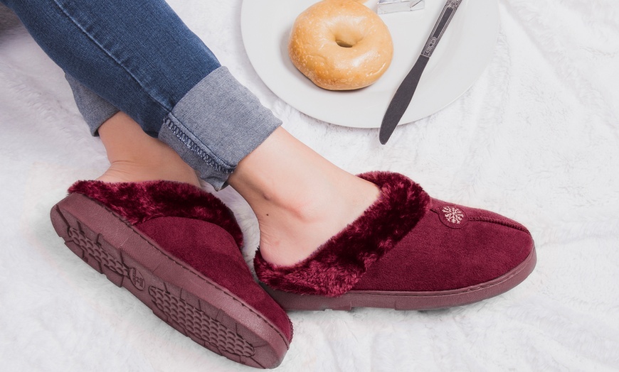 womens clogs with fur