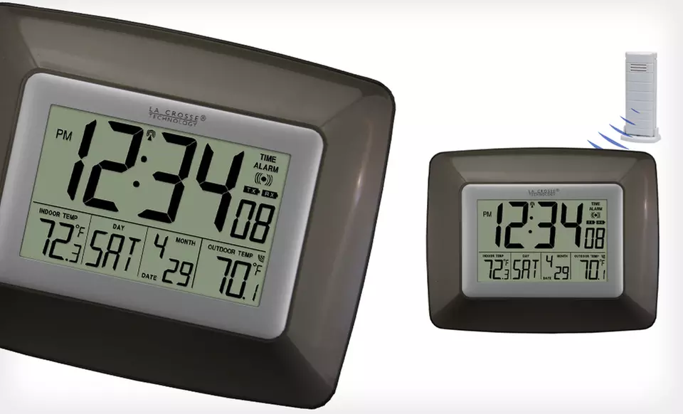 $19.99 for a La Crosse Technology Atomic Clock with Temperature Display ($34.95 List Price). Free Shipping and Returns. - Second Medium