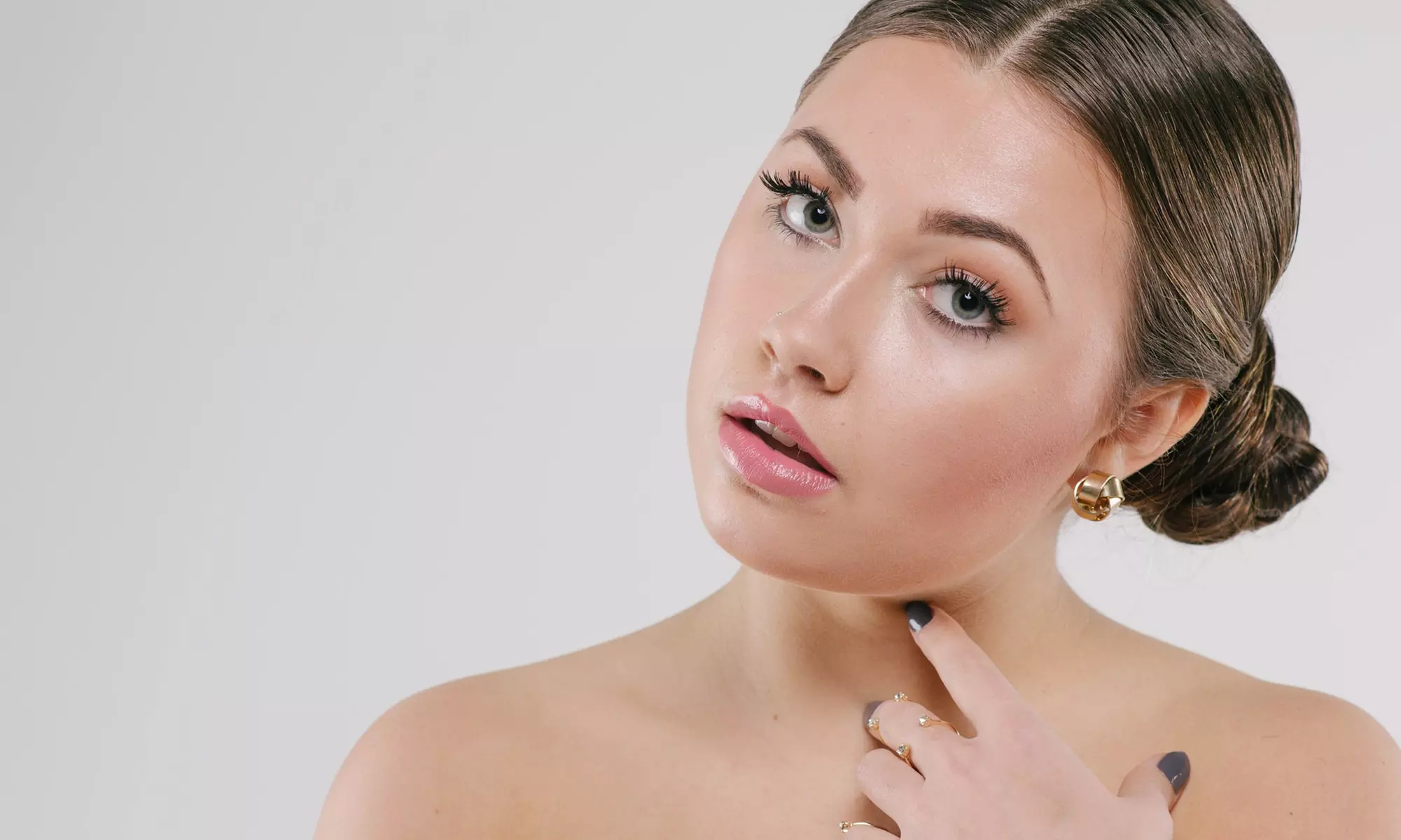 Makeup Lesson and Application from Makeup By Ashlee  (44% Off) - Primary Image