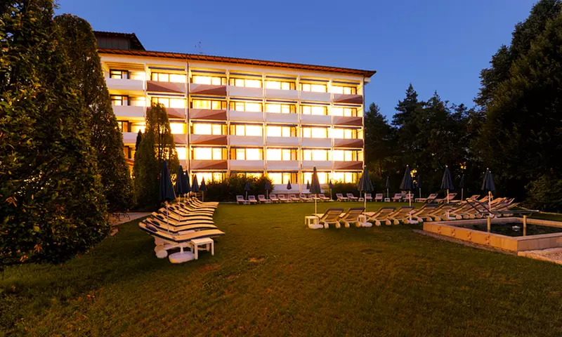 Bad Füssing: 3, 4, 8 oder 11 Tage für Zwei inkl. Halbpension und Thermeneintritt im 4* Hotel Schweizer Hof ab 199 € - Second Medium