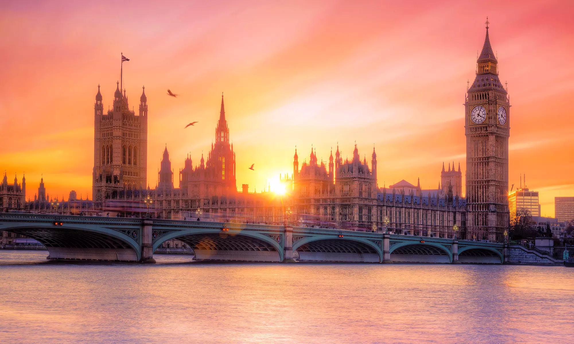 ✈ 6-Day London Vacation with Air from Gate 1 Travel. Price per Person Based on Double Occupancy (Buy 1 Voucher/Person). - Primary Image