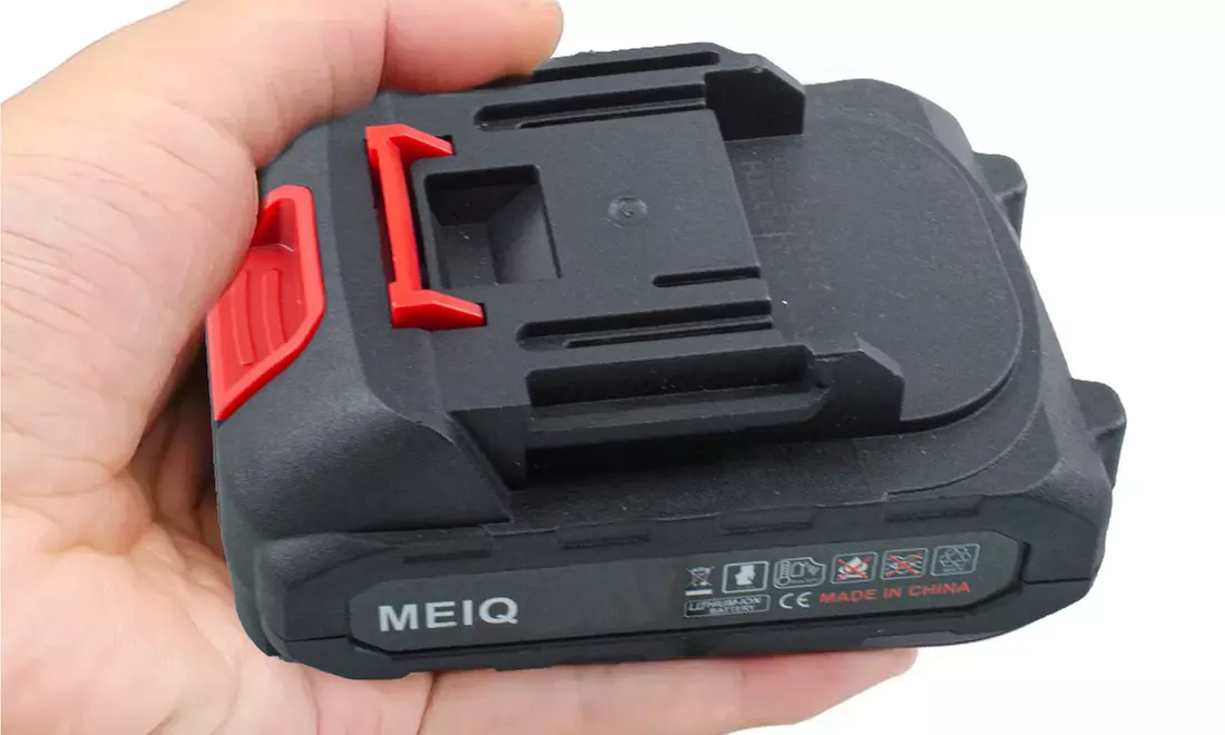 Mini motosega portatile e batteria a litio 21 V ricaricabile