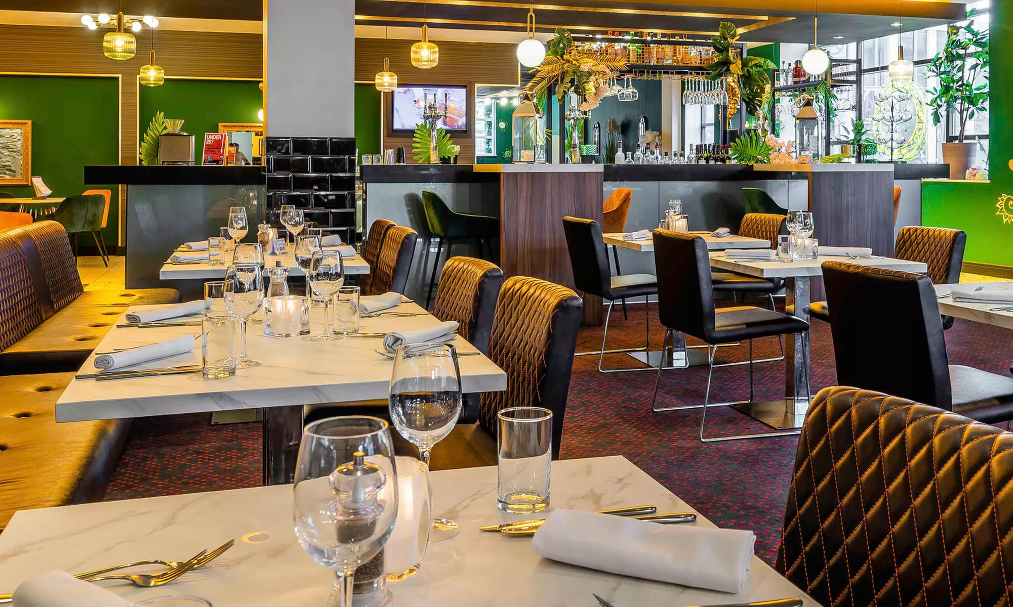 Traditional Afternoon Tea with/without Prosecco For Two, Three or Four