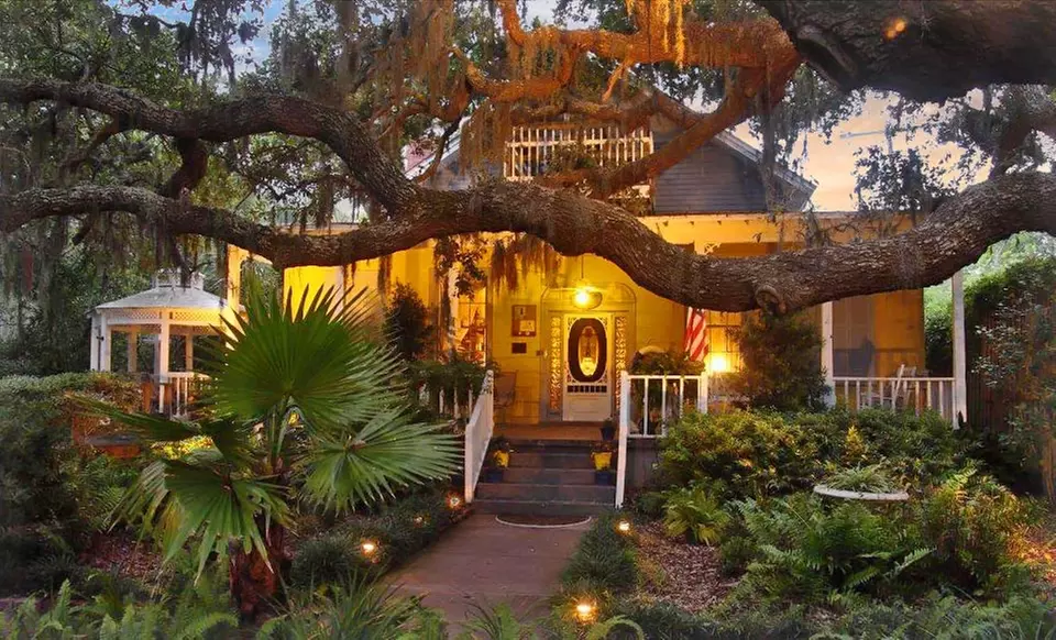 Stay at Tybee Island Inn in Tybee Island, GA - Primary Image