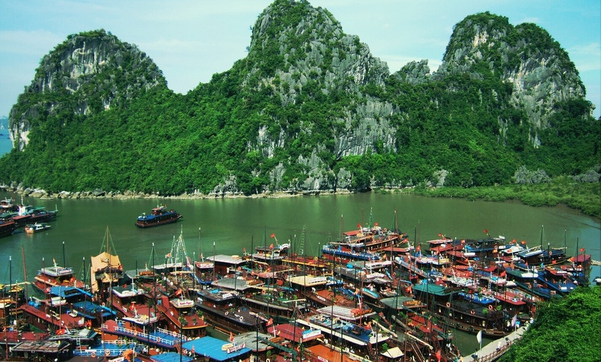 Image 12: ✈ Solo Travel Classic Vietnam - Hanoi to Ho Chi Minh w/ Flight & Hotel