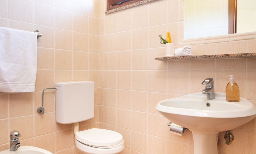 Image 10: Viterbo: Villino Comfort o Superior con servizio spiaggia per 2 o 4