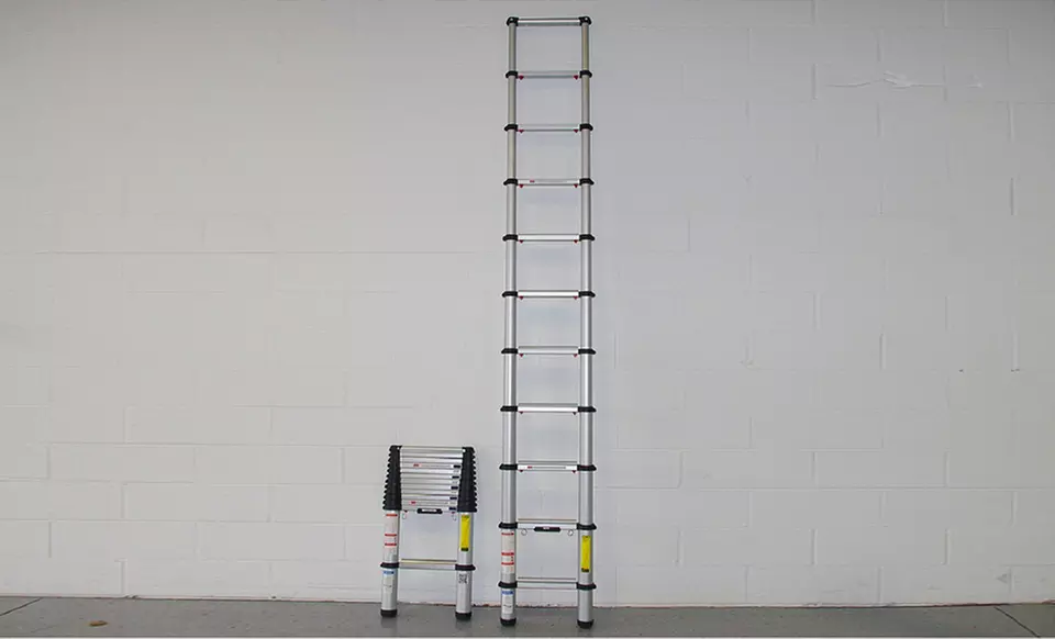 Telescoping Ladders, Type 1A, 300 lb. Duty Rating - Second Medium