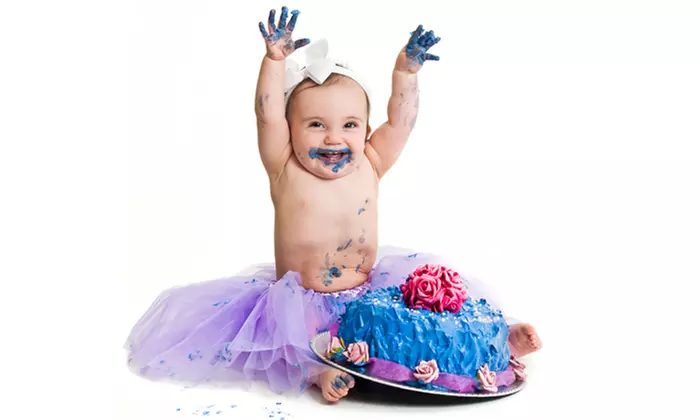 C$39 for a Baby’s First Birthday Photo-Shoot Package at Creatively Speaking Photography (C$85.95 Value) - Primary Image