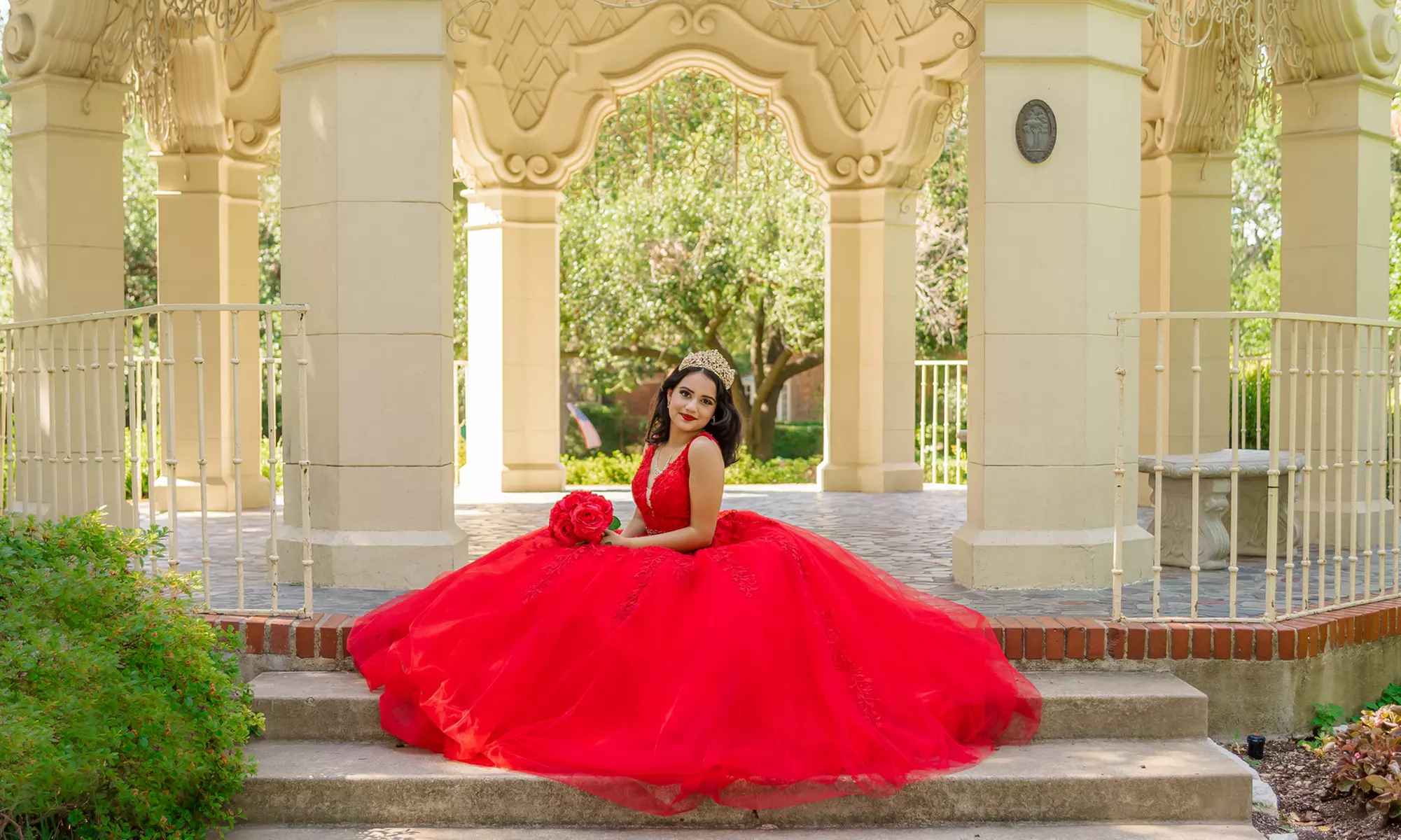 Capture special moments with Dream Photography DFW offers Quinceanera photo shoots from 30-minute session, up to 50% off