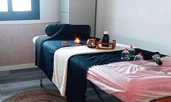 Masaje "hot relajante" o "cuerpo y mente" de 90 minutos para 1 persona