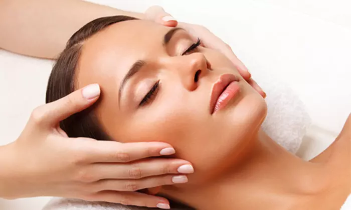 Do 35% zniżki na Masaż - Określona część ciała (ręka, szyja, głowa) w Keratin and Beauty Studio-NOWE - Primary Image