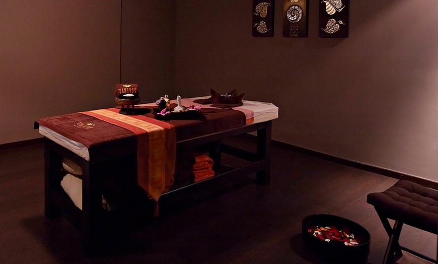 Image 4: Ritual Thailandés de 45 min en pareja con Bangkok Healthy Spa