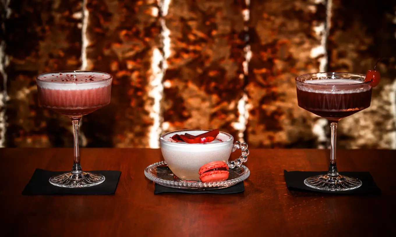 Enjoy Bottomless Brunch for Two or Four People