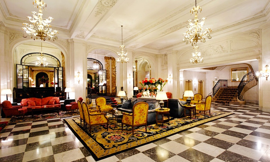 Image 1: 5* Hotel In Brussels