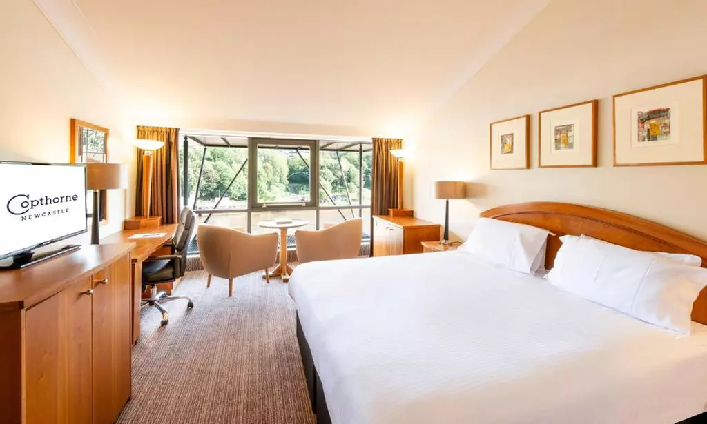 Newcastle: 4* Standard Room Stay with Breakfast