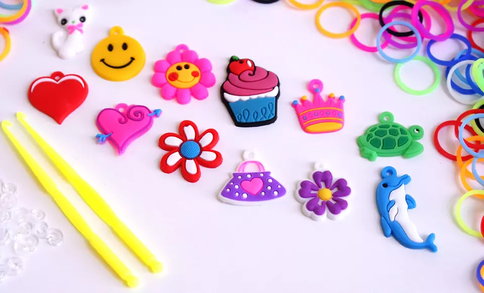 Loom Bands Refill Kit with 1,200 Multicolored Loom Bands and Accessories. Free Returns. - Second Medium
