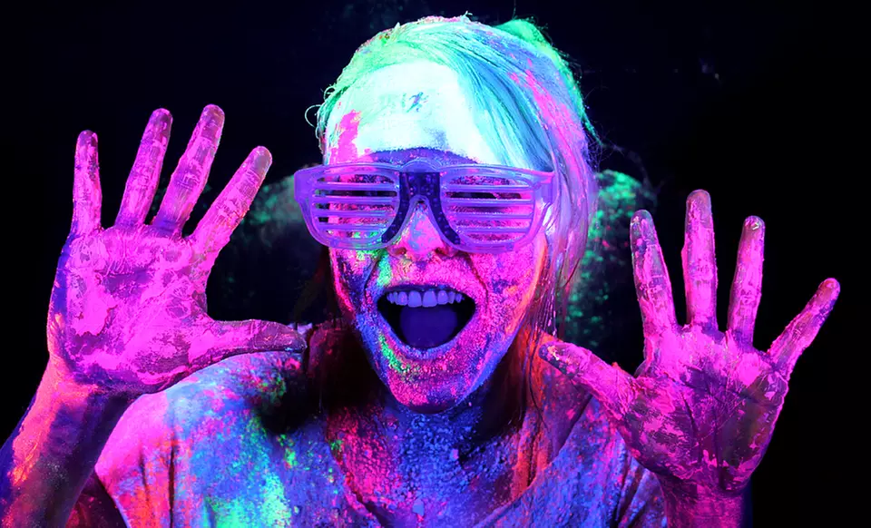 C$33 for One Entry to The Neon Run 5K on Saturday, September 19 (C$54 Value) - Second Medium
