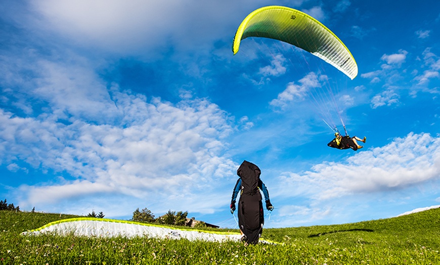 Image 1: Wertgutschein Paragliding