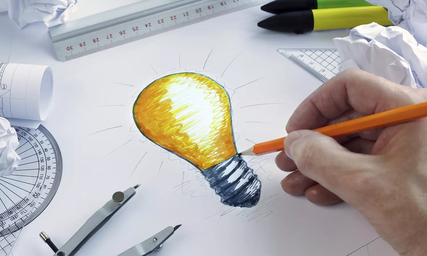 Wednesday Night Drink & Draw Event for Two or Four at The Living Gallery in Brooklyn (Up to 64% Off) - Primary Image