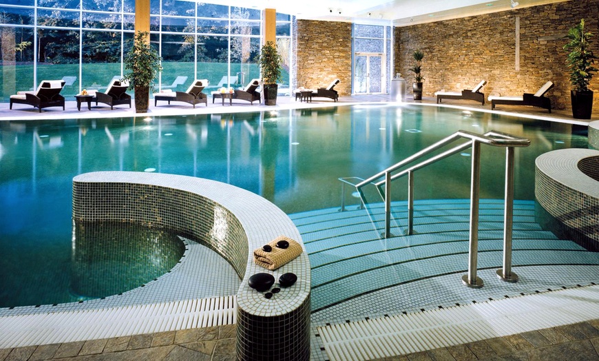 Image 6: 5* Fota Island Spa Break