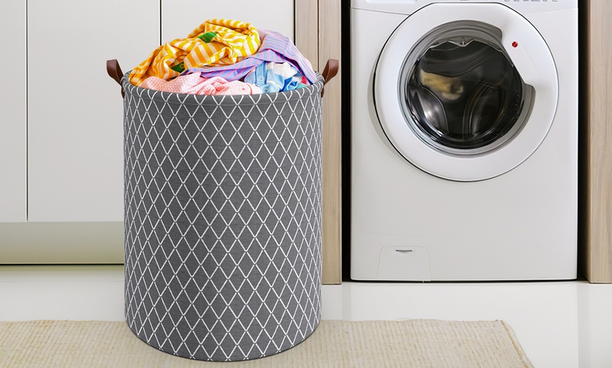 Image 46: Vinsani Drawstring Laundry Basket