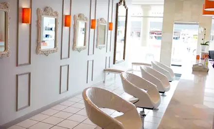 $20 for a Blowout and, if used Sunday-Thursday, a Deep-Conditioning Shot at Stylingbar (Up to $55 Value) - Primary Image