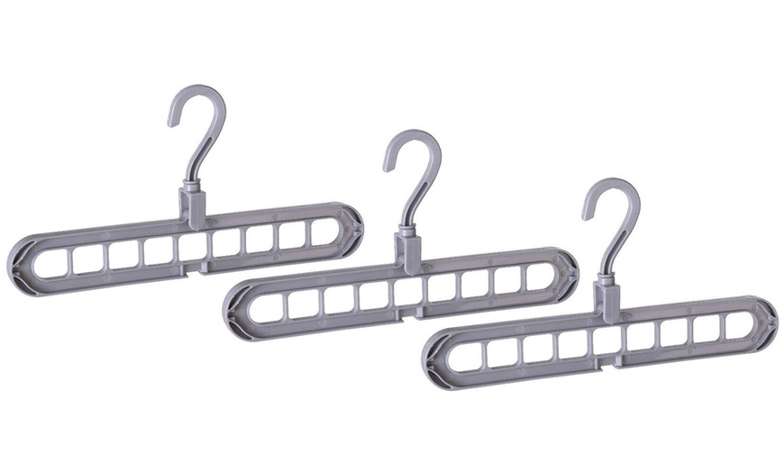 Image 15: Nine-Hole Foldable Hanger