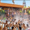 Image 2: Las Vegas Pool Party Crawl Experience for One
