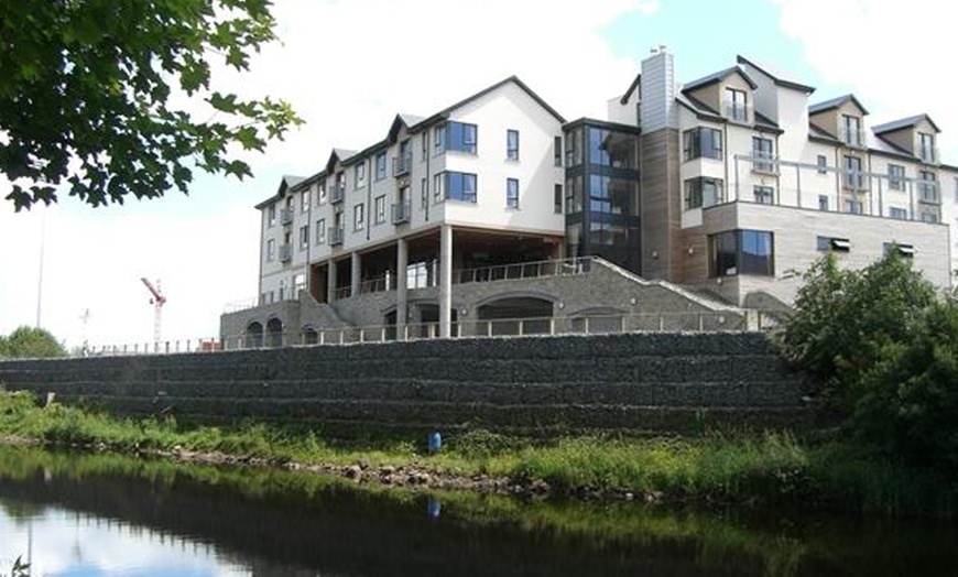 Image 2: Co. Donegal: 1- or 2-Night 4* Stay with Breakfast