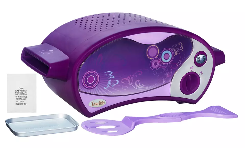 Easy-Bake Ultimate Oven in Purple. - Second Medium