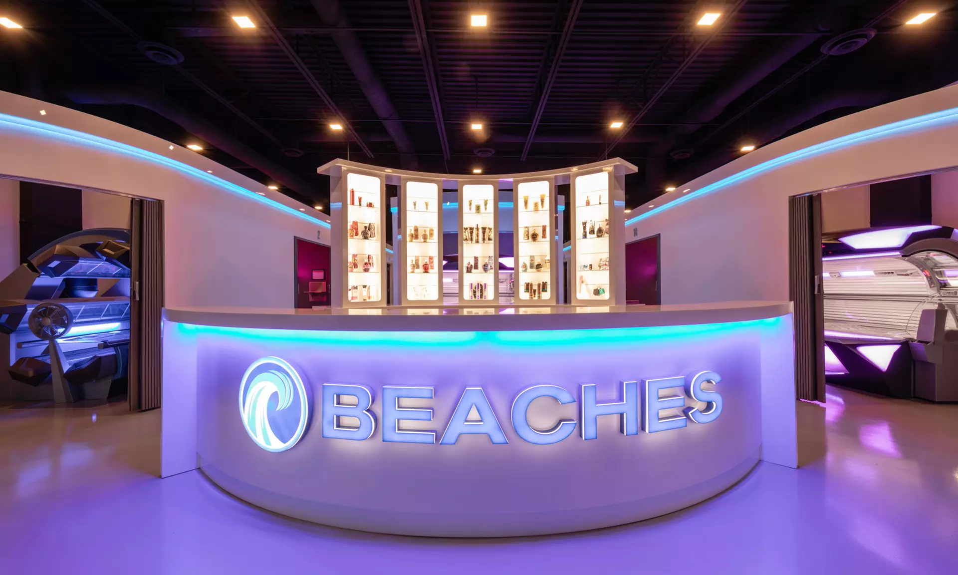 Enjoy a Spray Tan or Week of UV Tanning and Spa Services