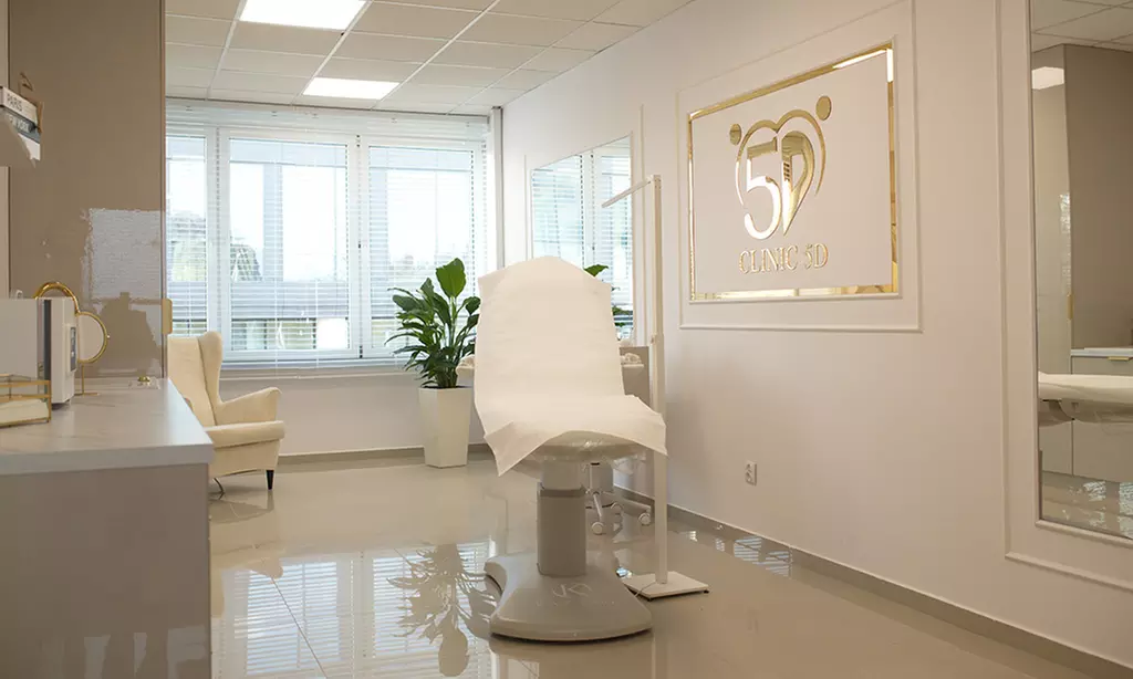 Mezoterapia igłowa: okolice oczu i ust i więcej w CLINIC 5D