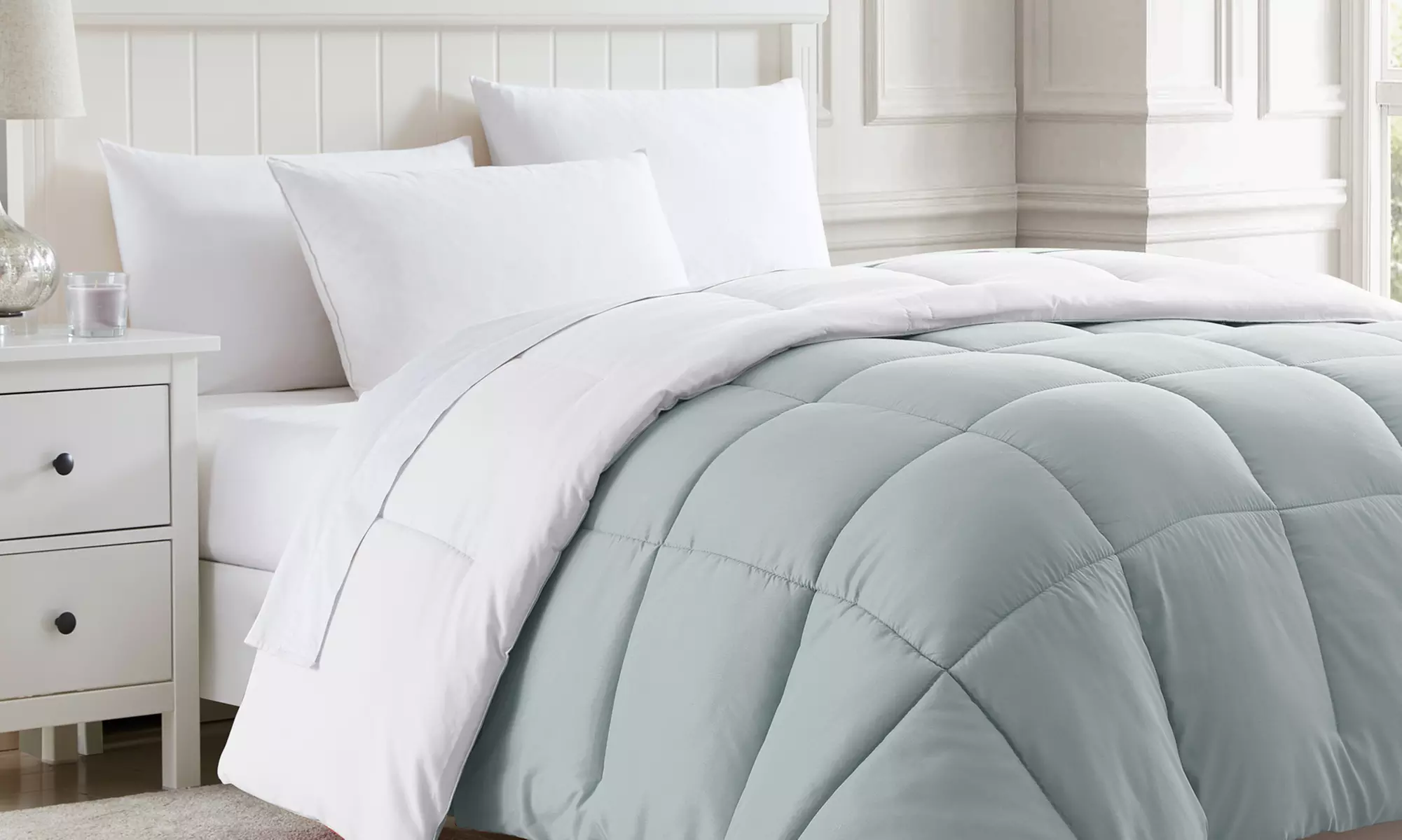 Hotel 5th Ave Reversible Down Alternative Comforter - Primary Image