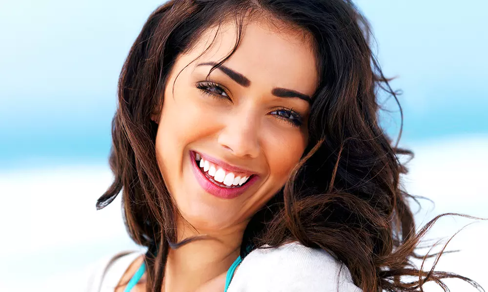 Up to 75% Off on Teeth Whitening - In-Office - Branded (Zoom, Brite Smile) at Beauty Aesthetics Clinic