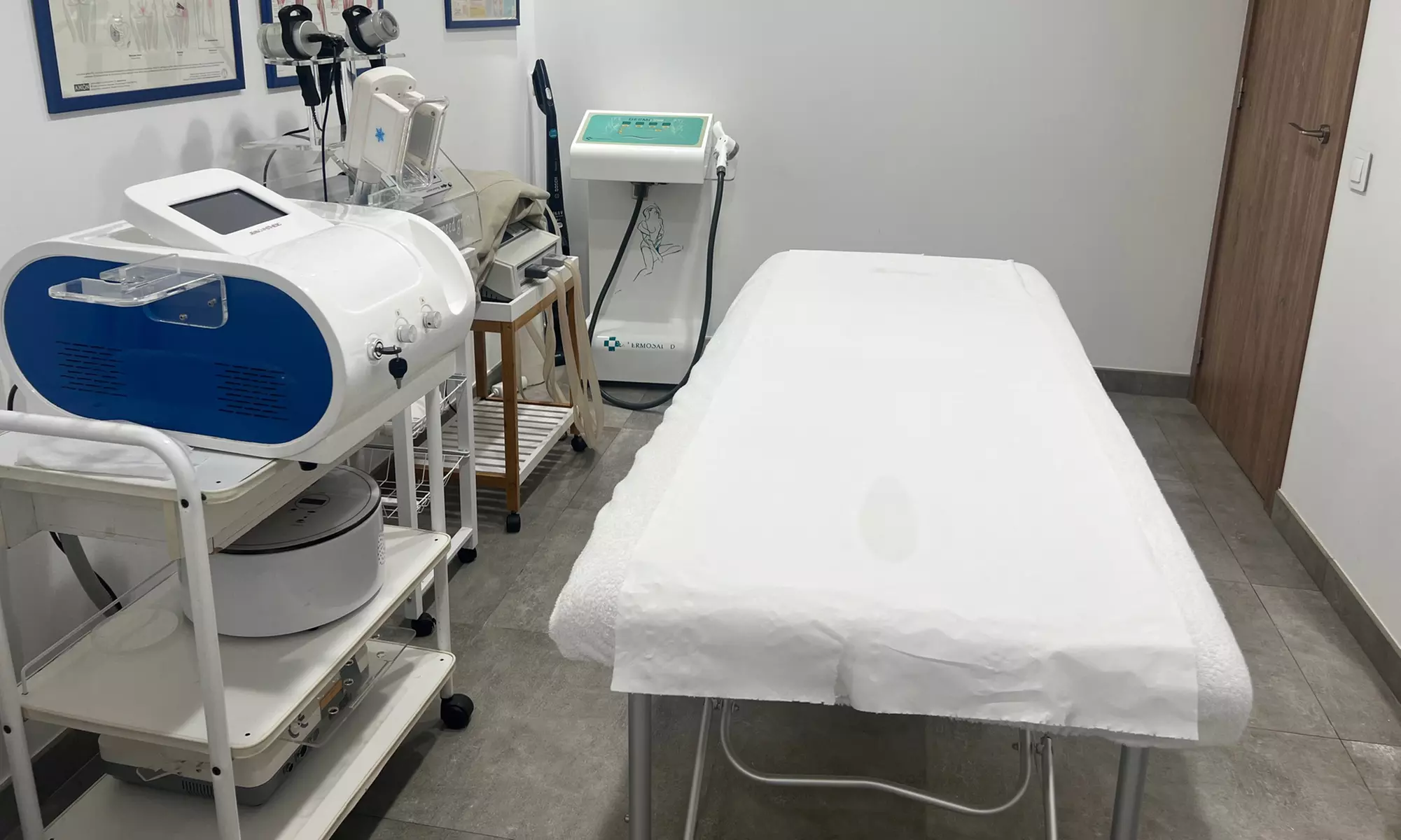 Cutis renovado con un tratamiento reafirmante inyectado facial