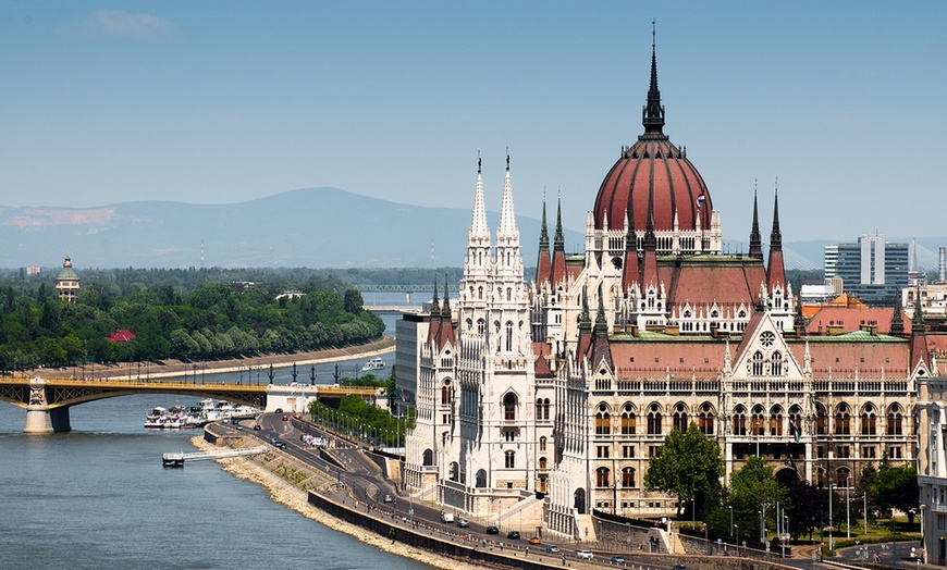 8-Day Budapest And Prague Vacation With Air From Gate 1 Travel In ...